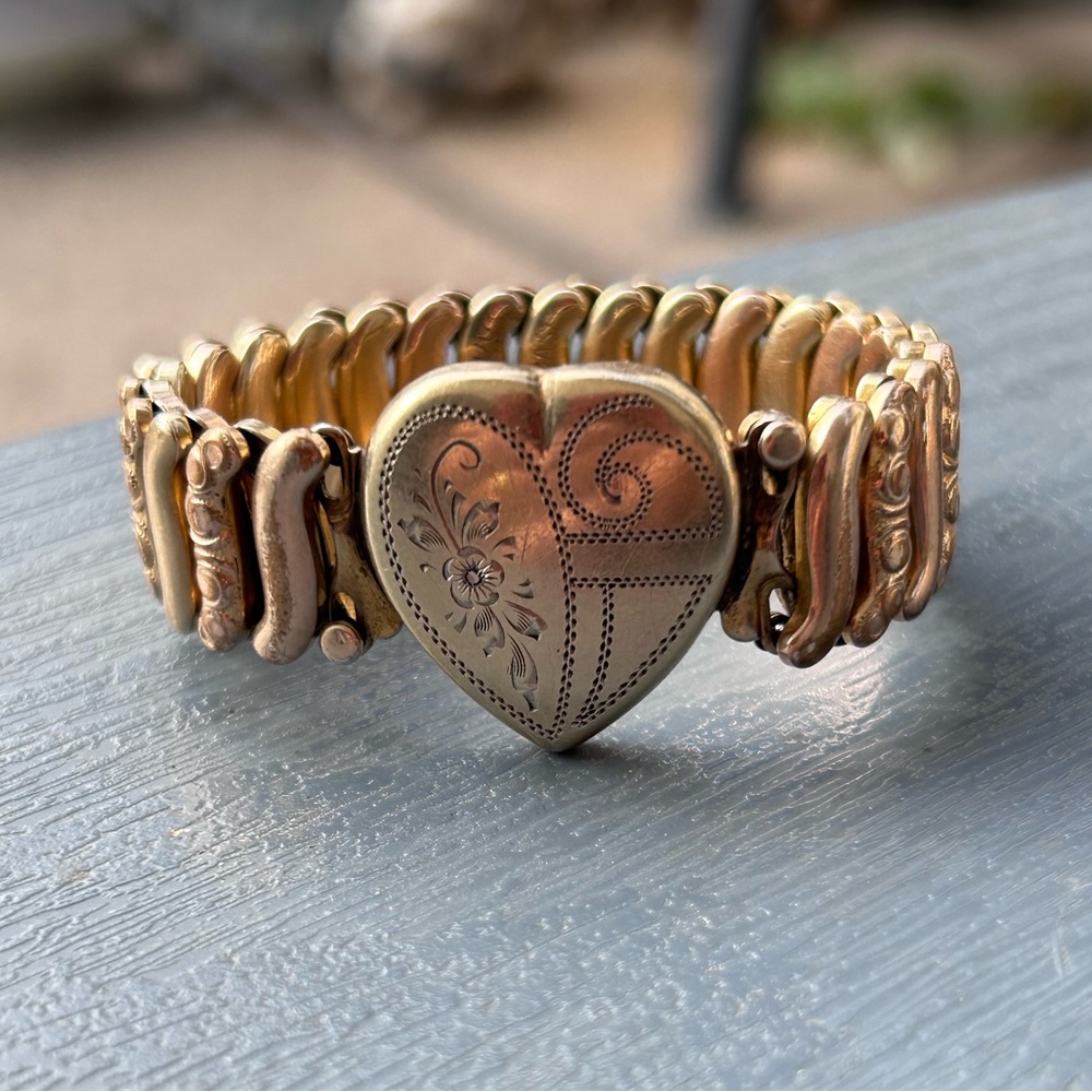 1940s sweetheart bracelet